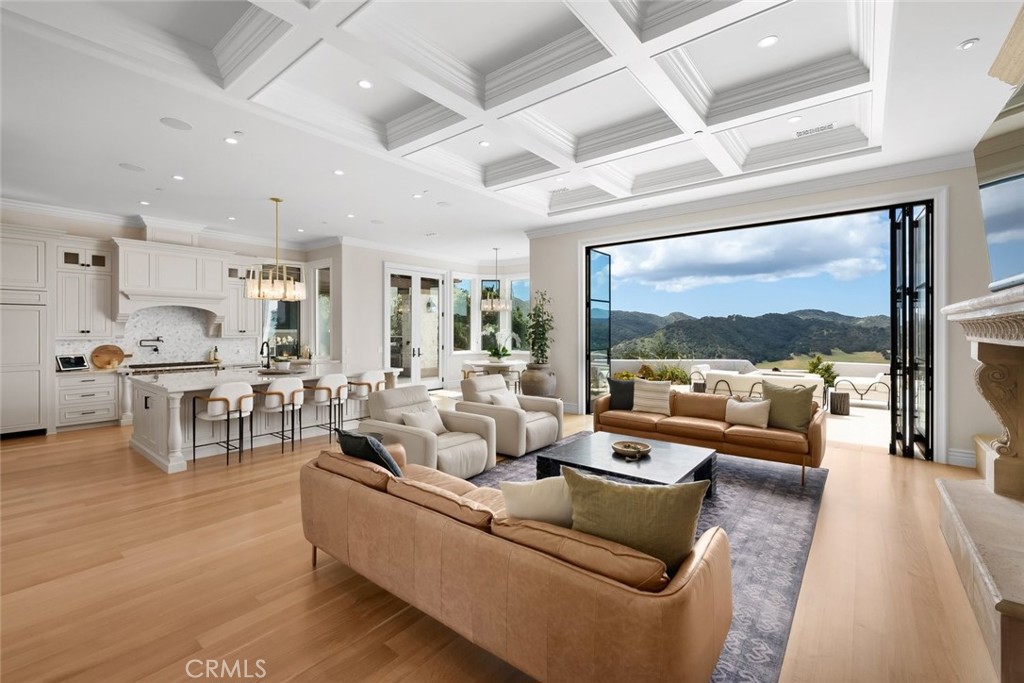 506 Bella Terra Court Property Photo 8