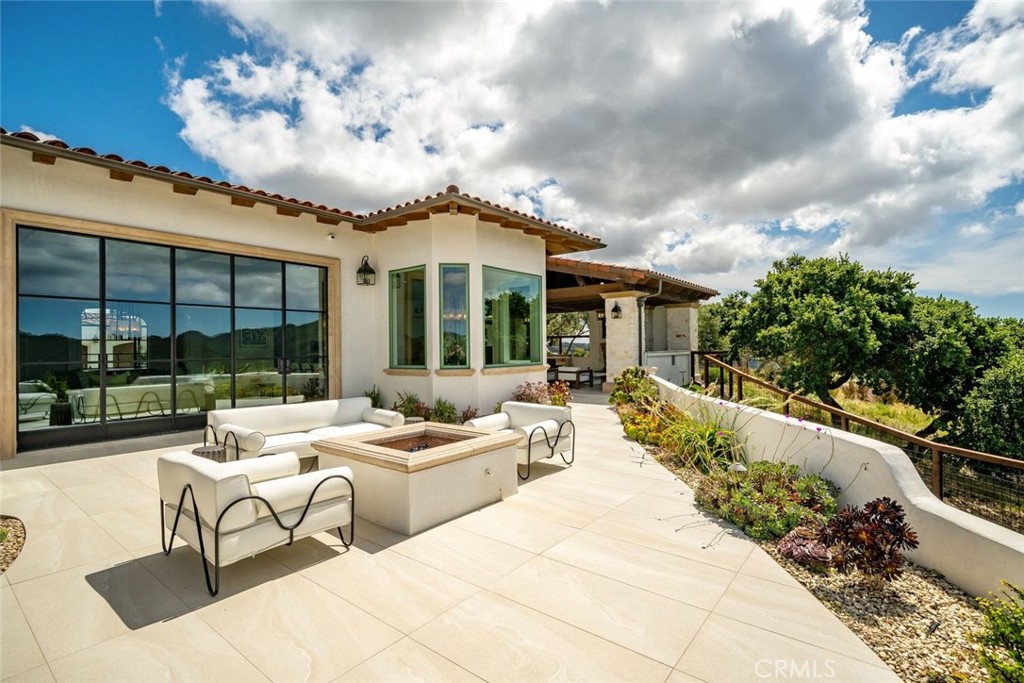 506 Bella Terra Court Property Photo 17