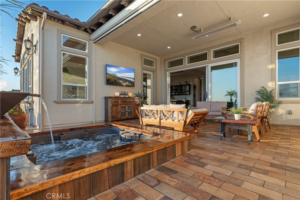 1564 Eucalyptus Property Photo 41