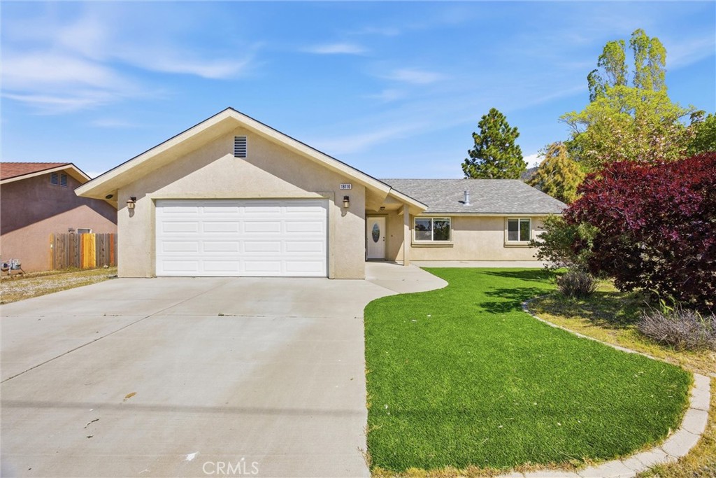 18110 Churchill Property Photo 8