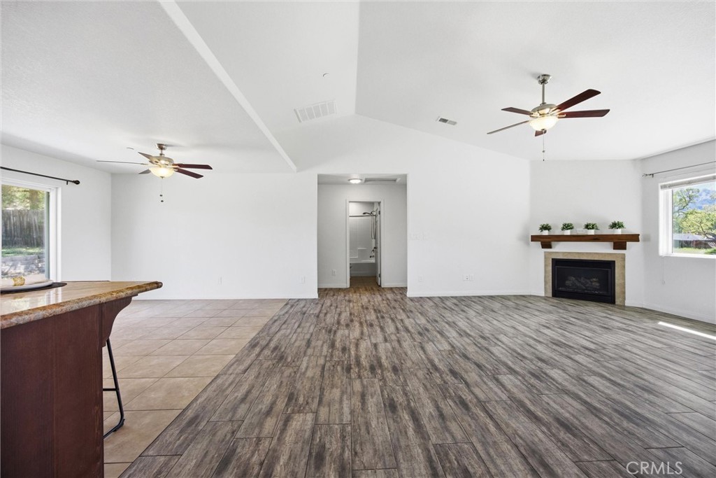 18110 Churchill Property Photo 10