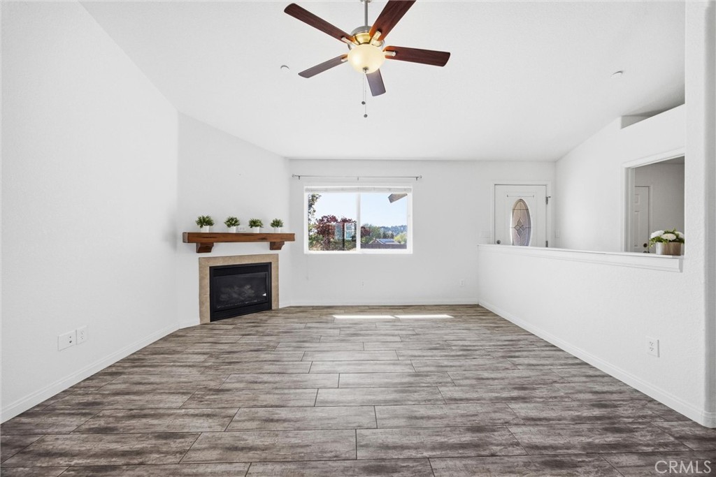 18110 Churchill Property Photo 12