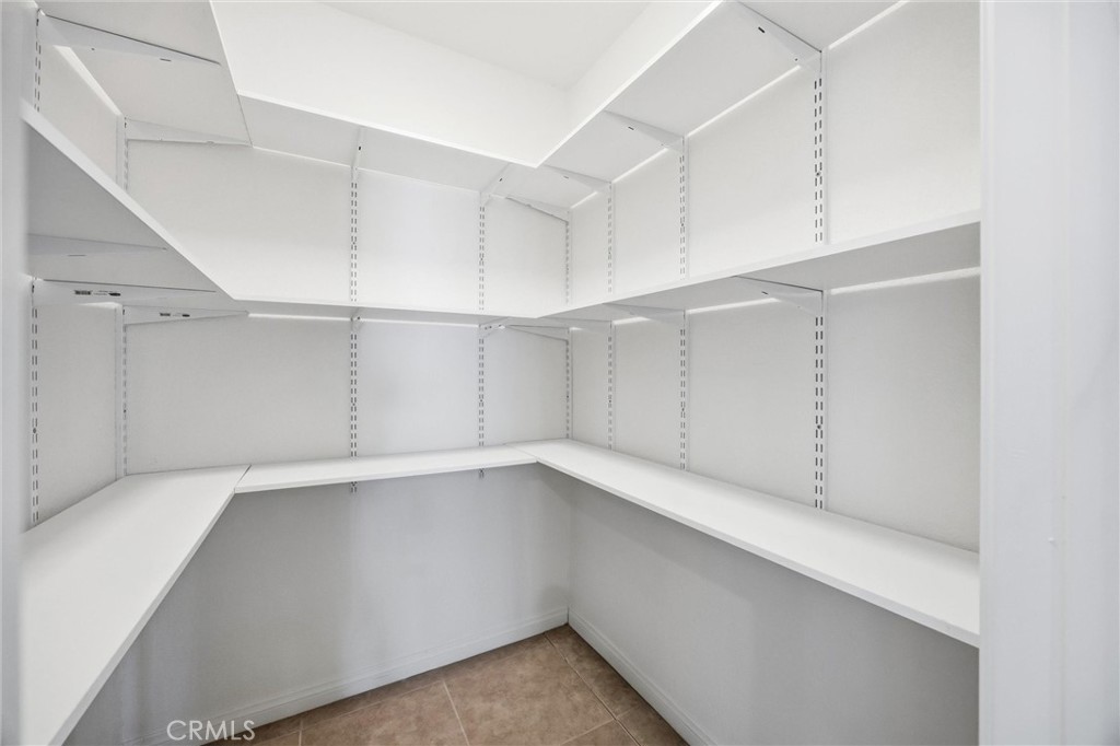 18110 Churchill Property Photo 25