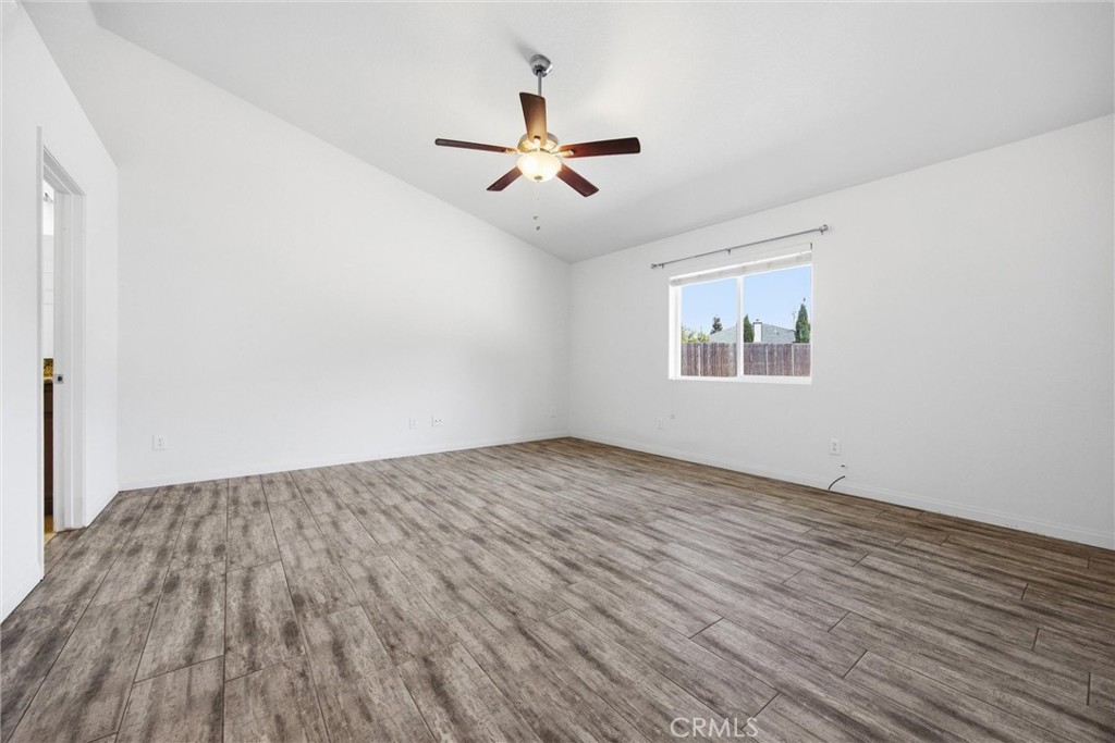 18110 Churchill Property Photo 26