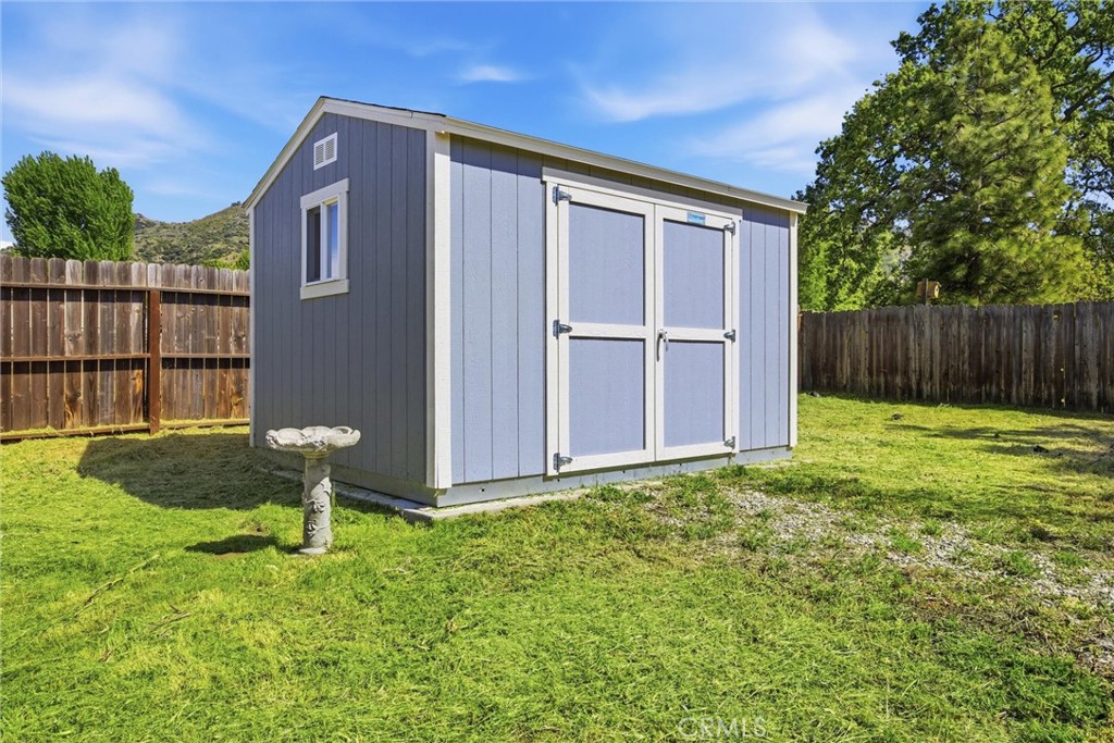 18110 Churchill Property Photo 39