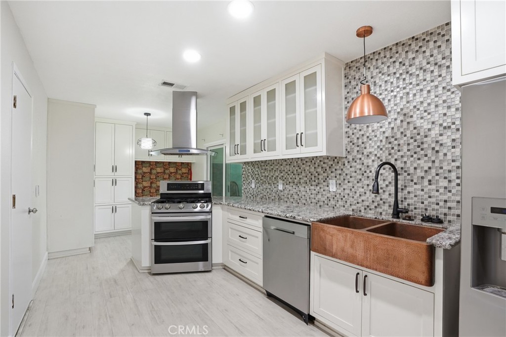 1740 Westfield Road Property Photo 1