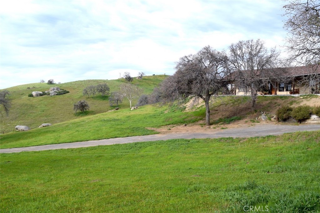 3001 Woody Granite Property Photo 23