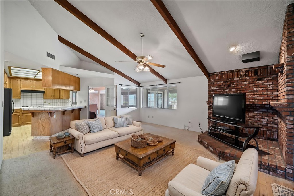 2065 Jenkins Property Photo 7