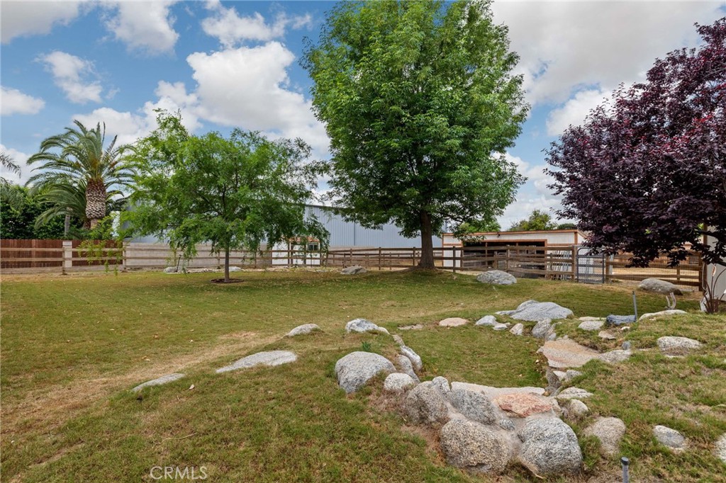 2065 Jenkins Property Photo 45