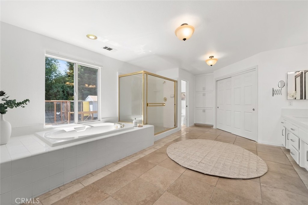 1590 Shiloh Place Property Photo 40
