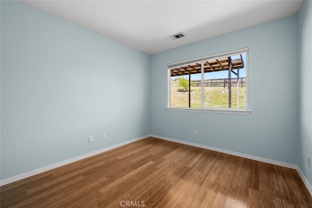 1590 Shiloh Place Property Photo 44
