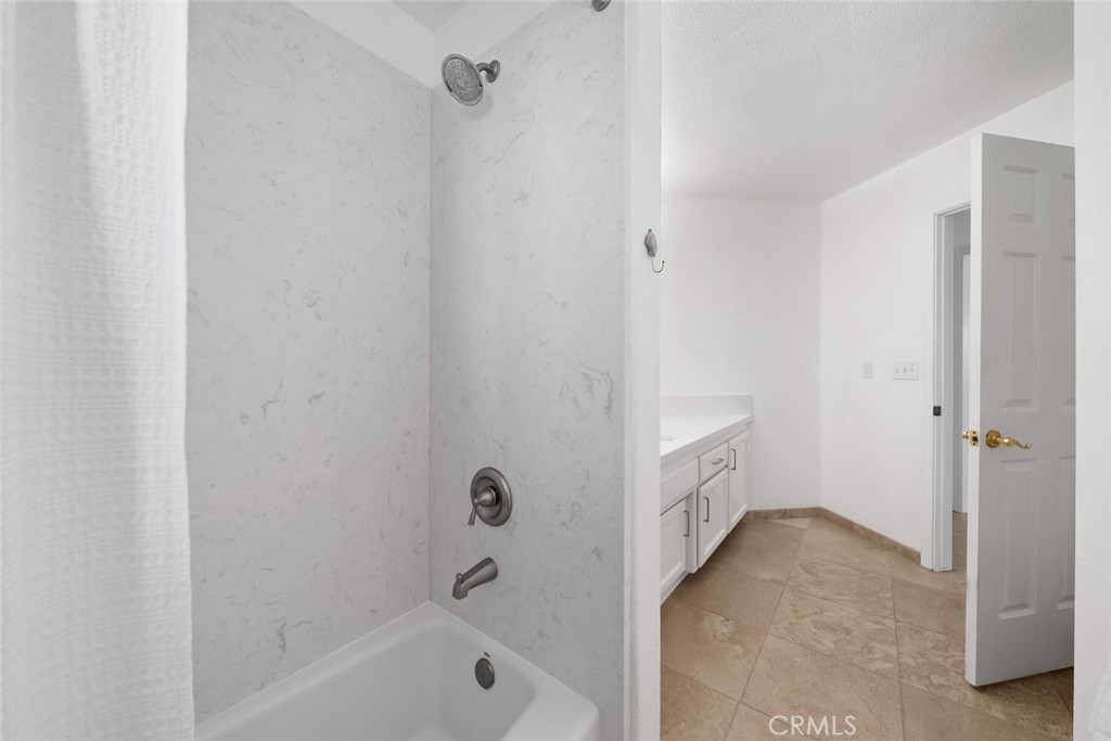 1590 Shiloh Place Property Photo 47