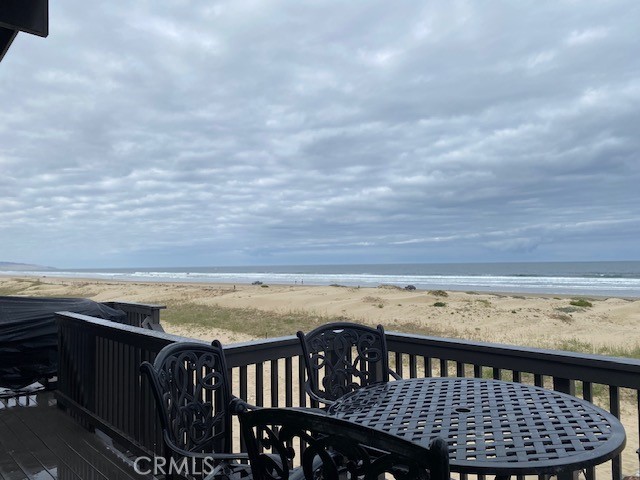 1612 Strand Property Photo 18