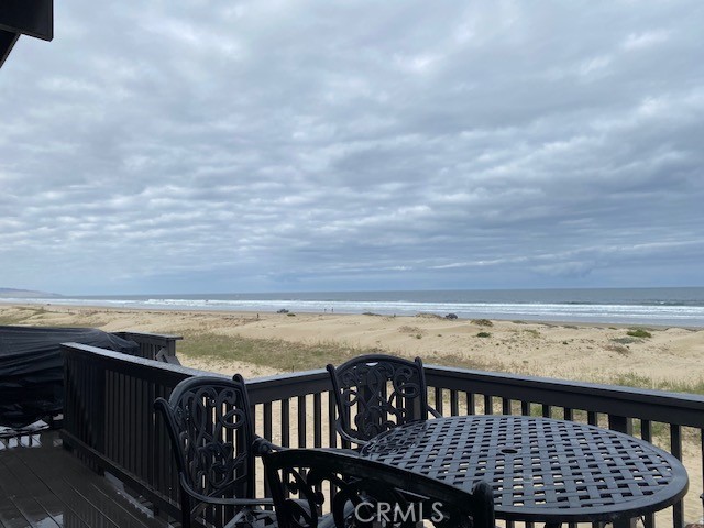 1612 Strand Property Photo 18