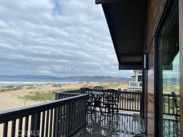 1612 Strand Property Photo 19