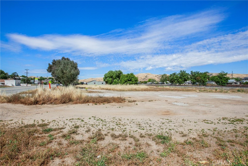 1480 Mission Property Photo 7
