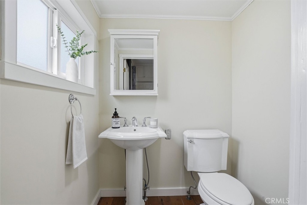 302 S Mason Property Photo 8