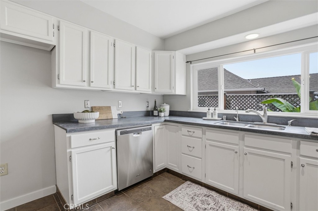 302 S Mason Property Photo 10