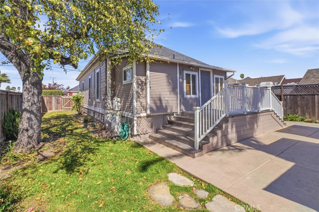 302 S Mason Property Photo 17