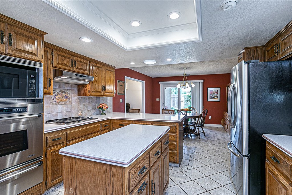 4587 Monaco Court Property Photo 6