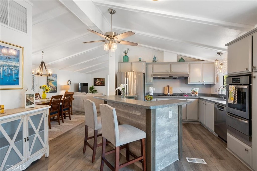 102 Sunrise Property Photo 16