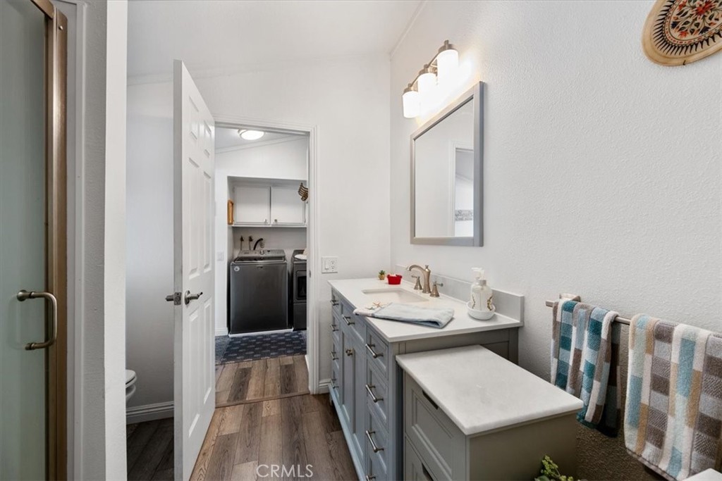 102 Sunrise Property Photo 28