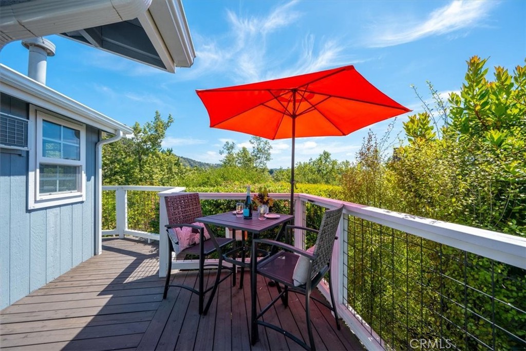 102 Sunrise Property Photo 30