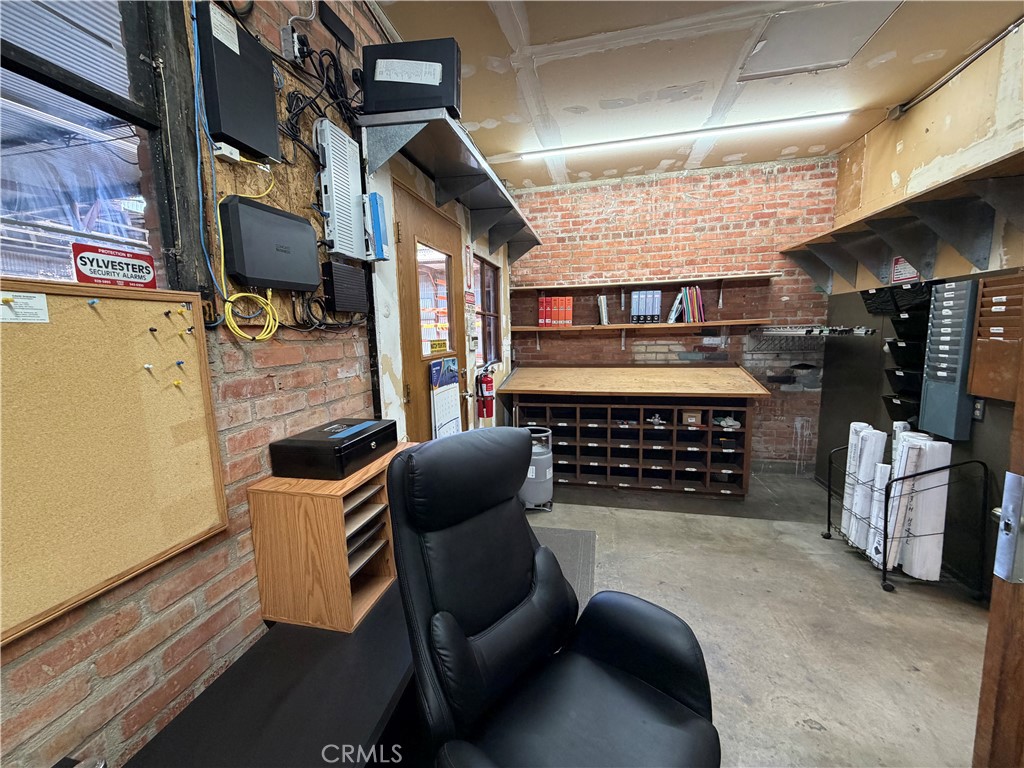 125 E Fesler Street Property Photo 6