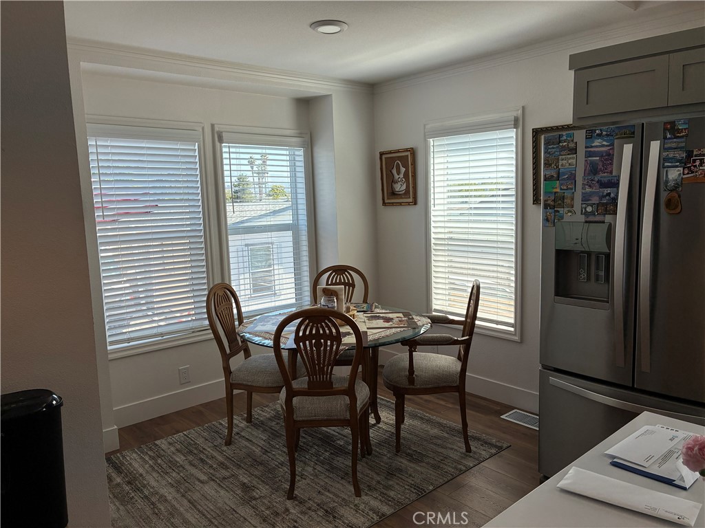 655 S Halcyon Property Photo 4