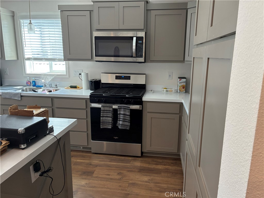 655 S Halcyon Property Photo 9