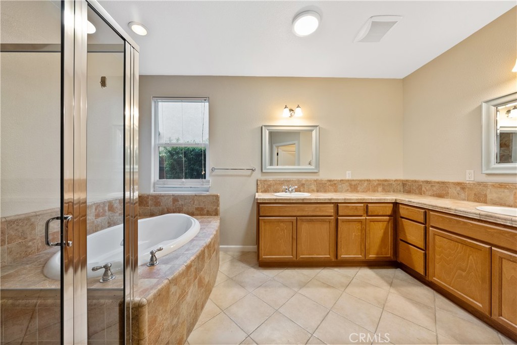 1728 Alcala Property Photo 22