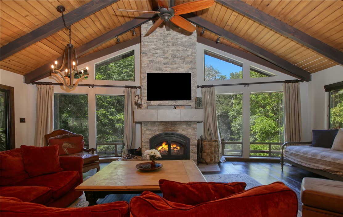 4850 Davis Canyon Property Photo 3
