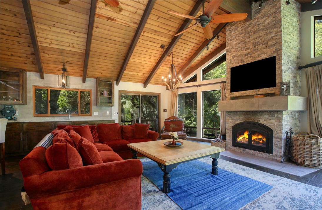 4850 Davis Canyon Property Photo 4