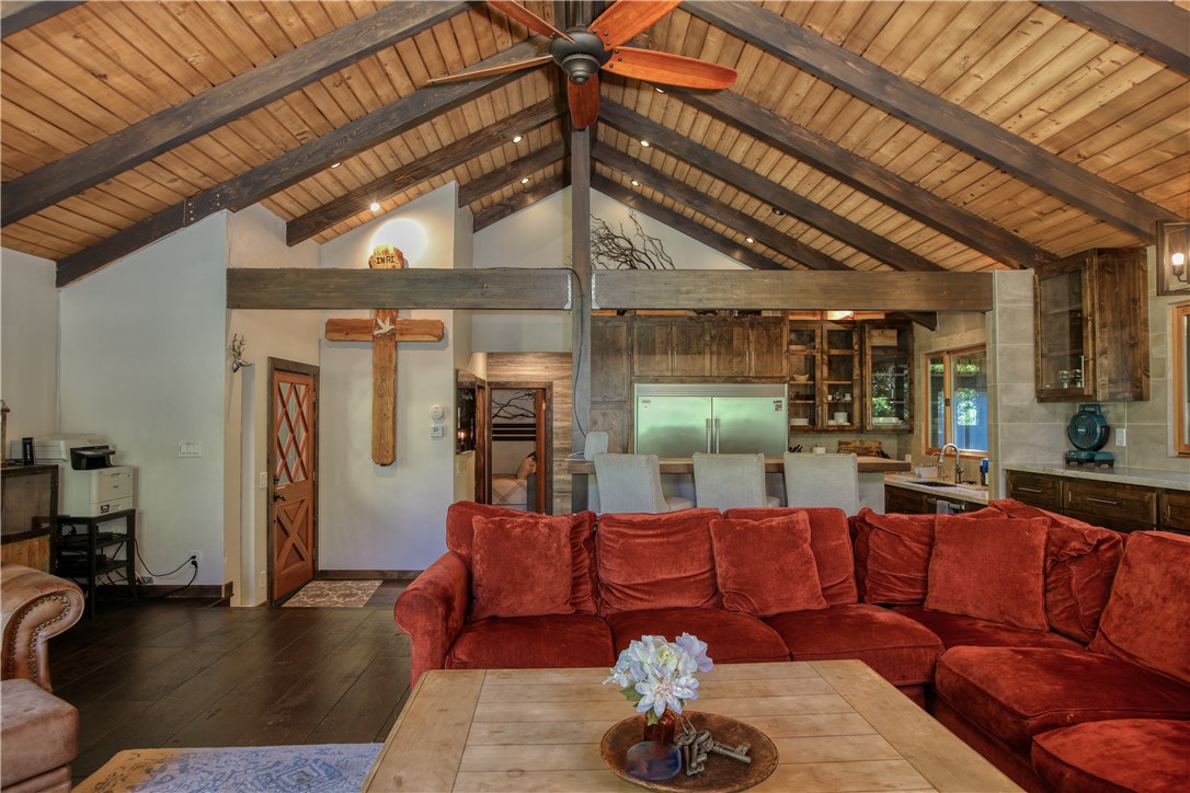 4850 Davis Canyon Property Photo 9
