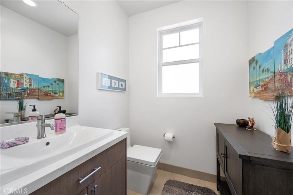 1321 Osos Street 270 Property Photo 32