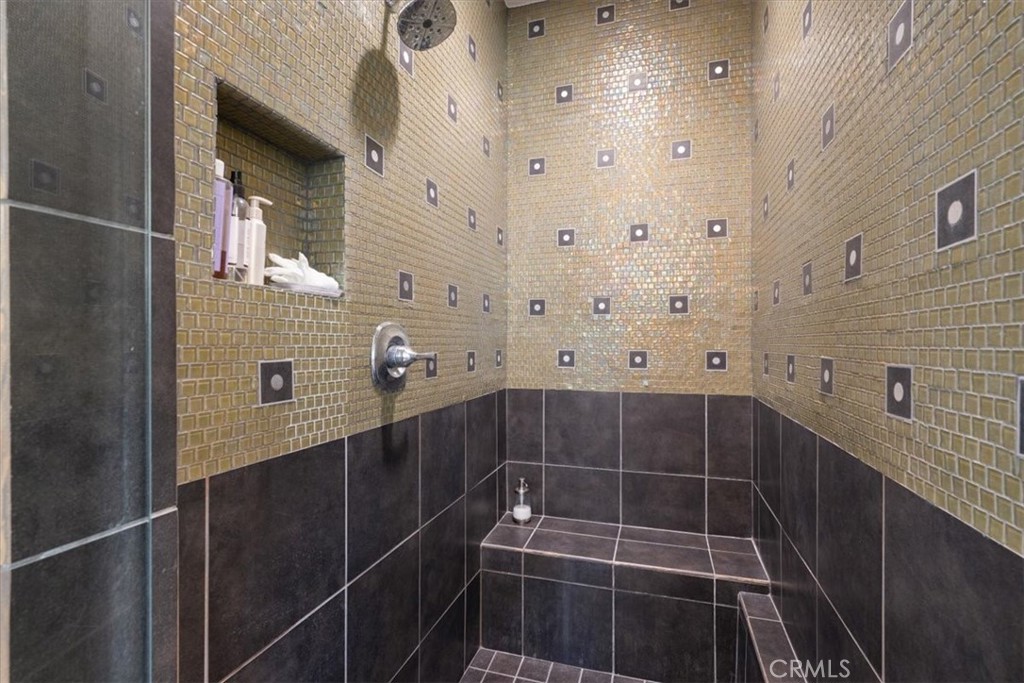 1672 Trilogy Parkway Property Photo 37