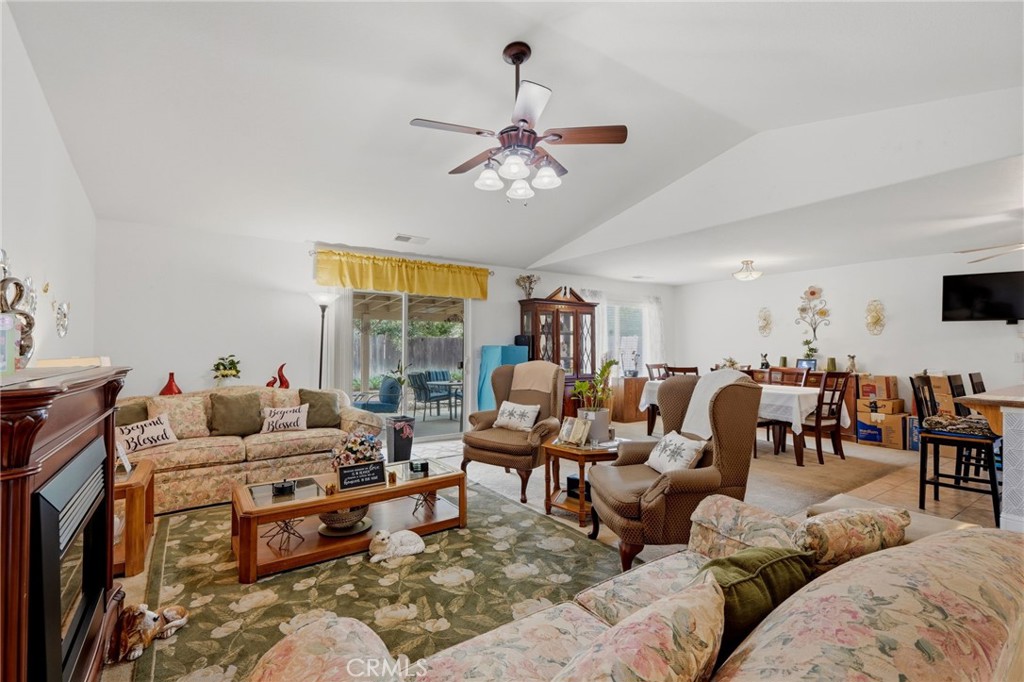 3728 E School Property Photo 15