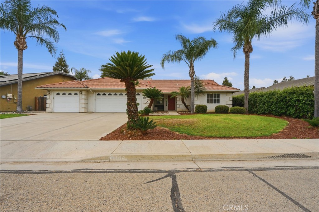 4106 E Westcott Property Photo 2