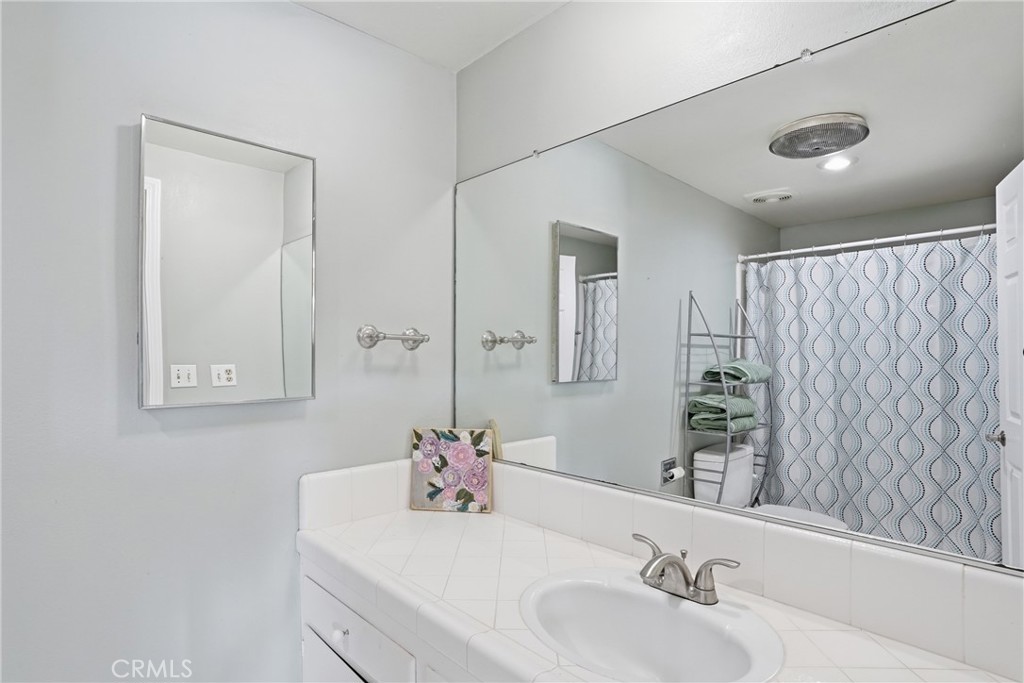 448 Pomeroy Property Photo 21