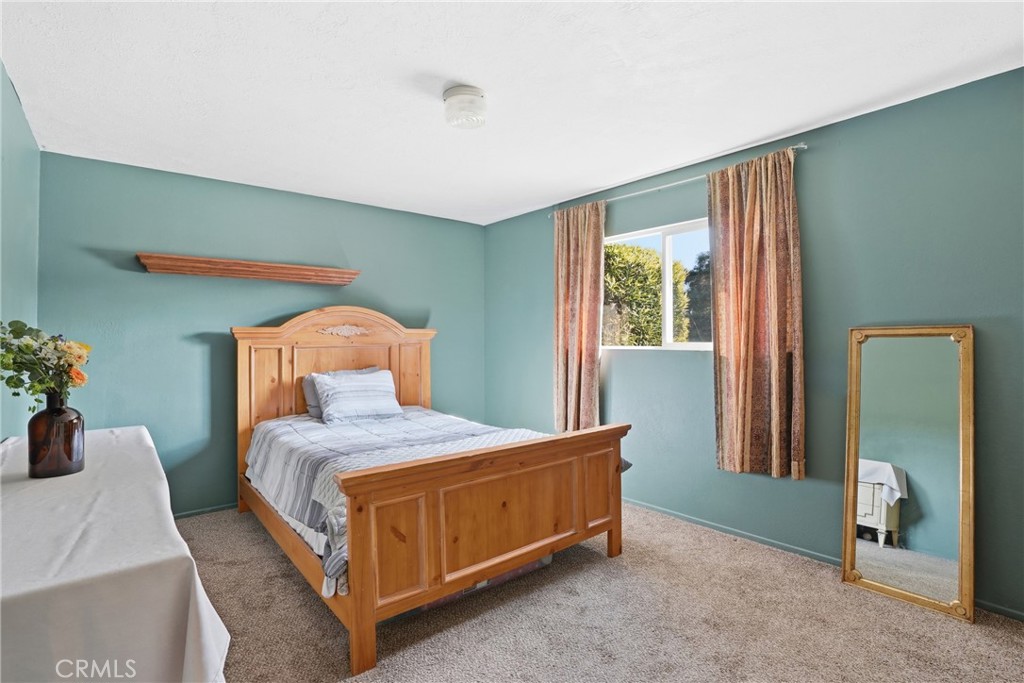 448 Pomeroy Property Photo 22