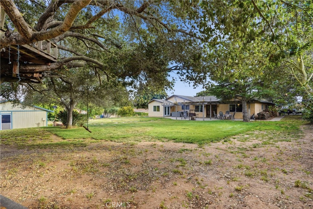 448 Pomeroy Property Photo 33