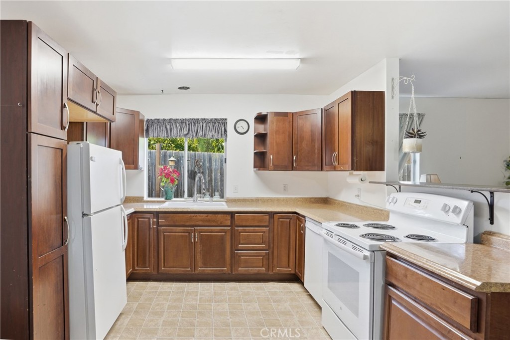 448 Pomeroy Property Photo 41