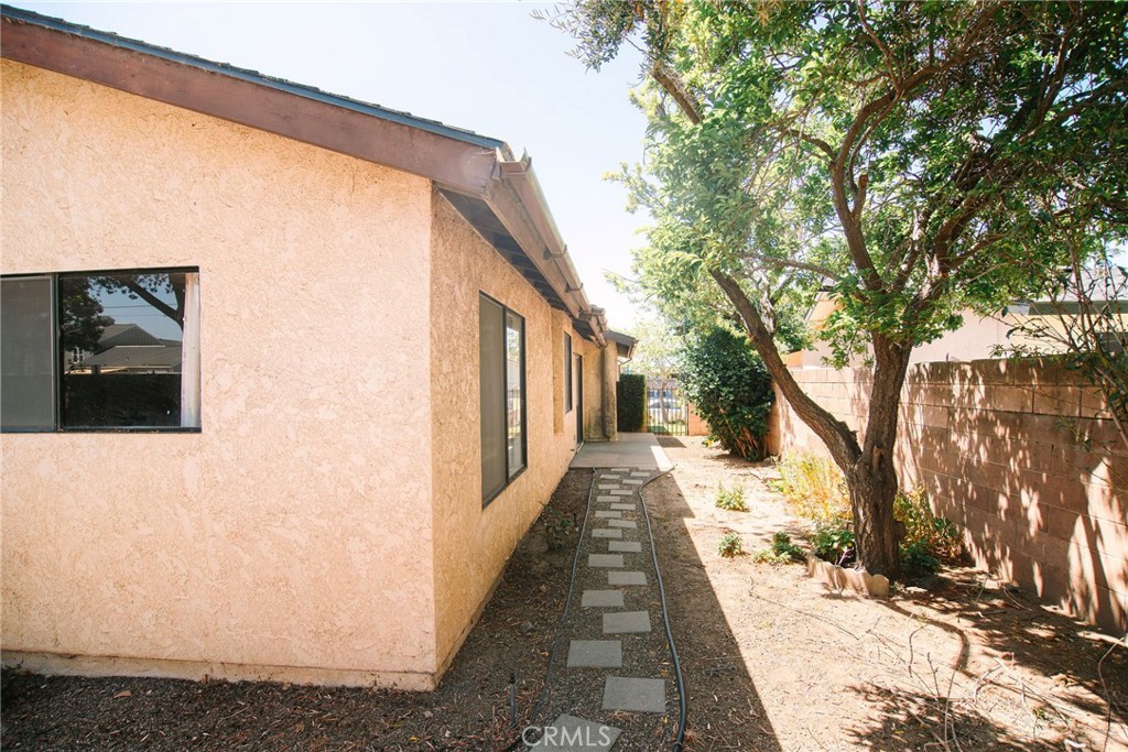 715 Vickie Avenue Property Photo 6