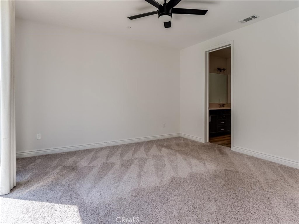 1133 Flax Property Photo 16