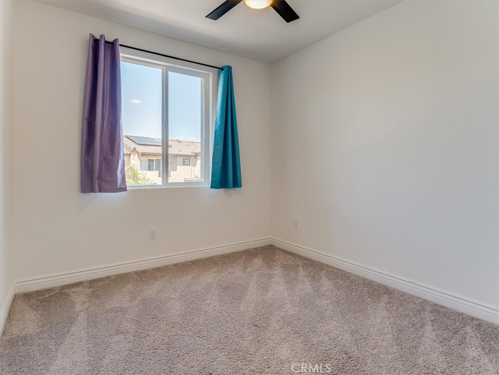 1133 Flax Property Photo 29