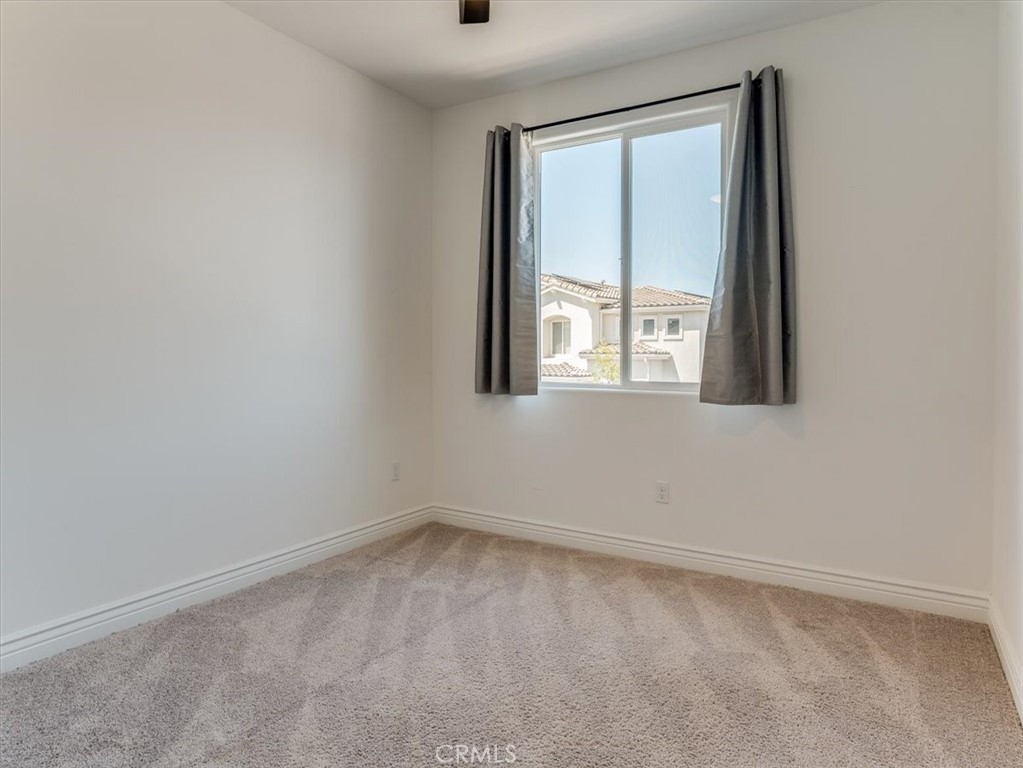1133 Flax Property Photo 32
