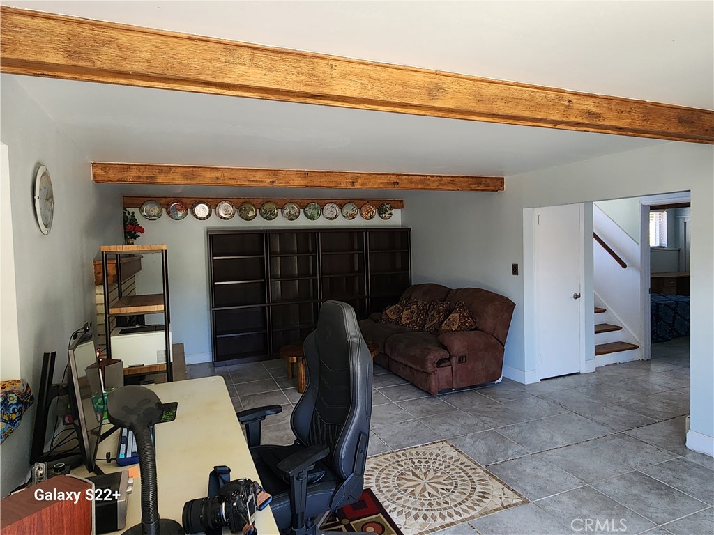 1612 Laurel Avenue Property Photo 5
