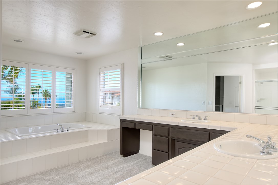 34 El Viento Property Photo 30