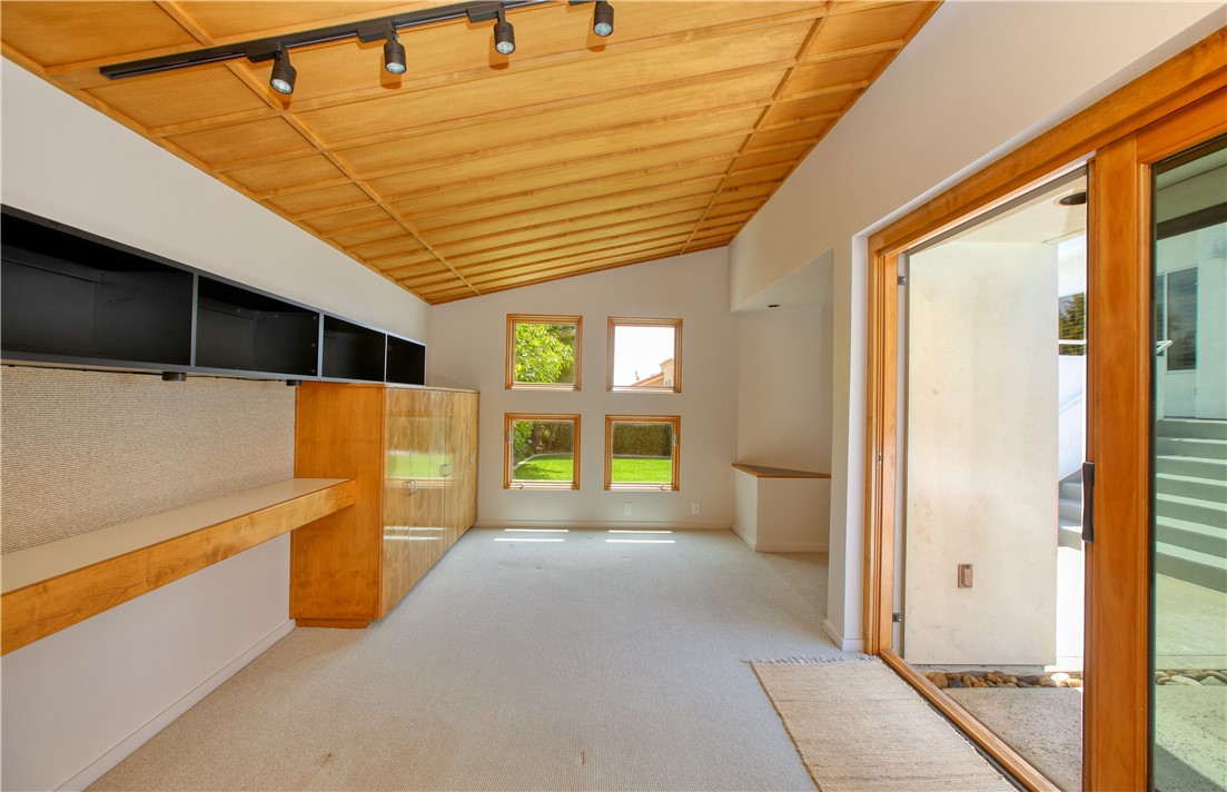 34 El Viento Property Photo 39
