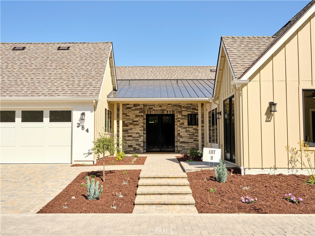 264 Cobble Creek Way Property Photo 2